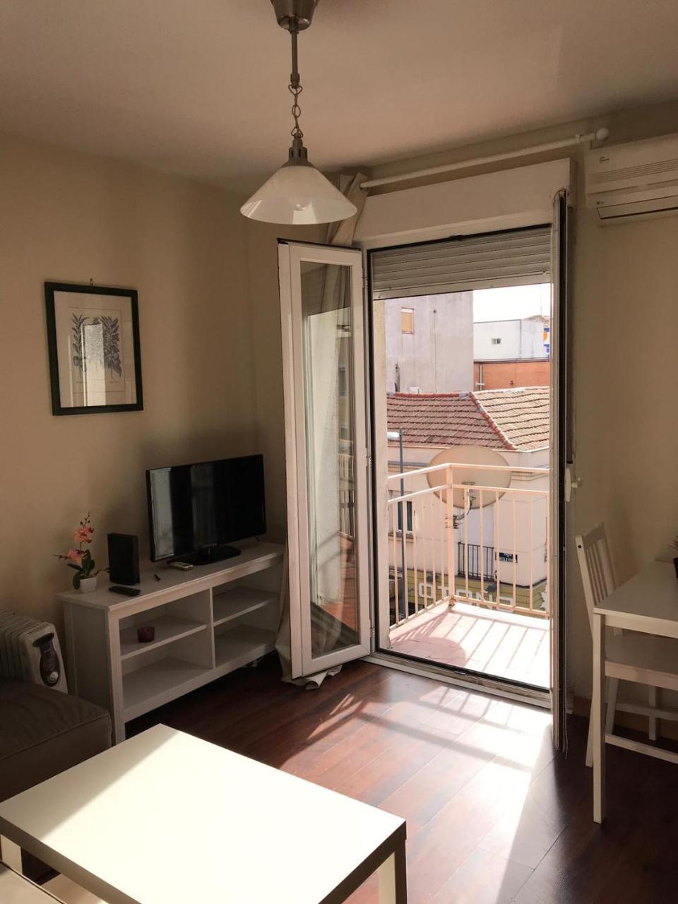 Apartamento 122 Calle De Marcelo Usera Madrid