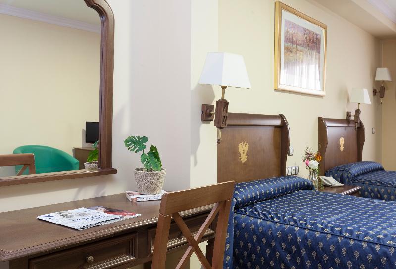 Agora Juan De Austria 4*