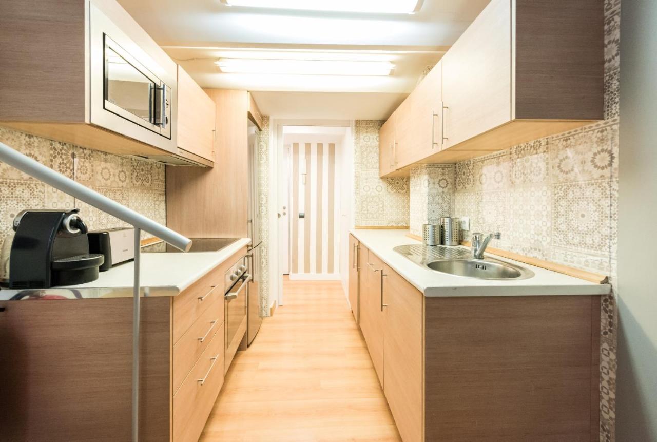 Atocha Teatro Calderon City Center Apartment