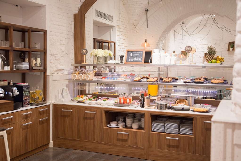 Petit Palace Plaza Del Carmen 4* Madrid