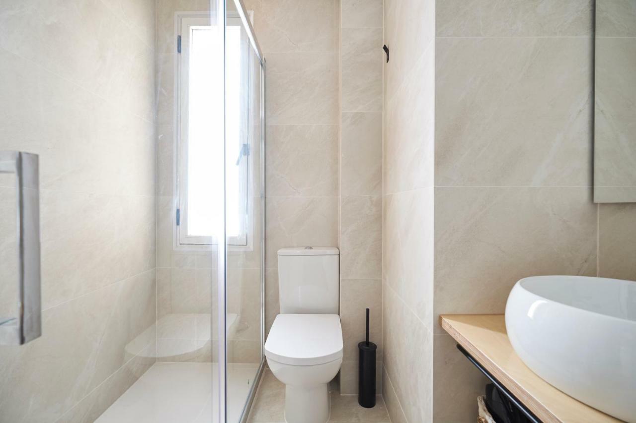 Apartamento Bonito Estudio Cerca Del Retiro *