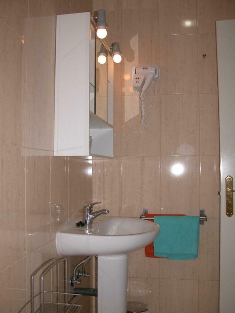 Pensión Goyal Pizarro 3*