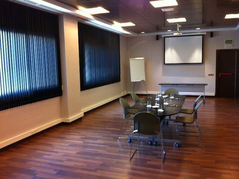Hotel Tach Airport Madrid