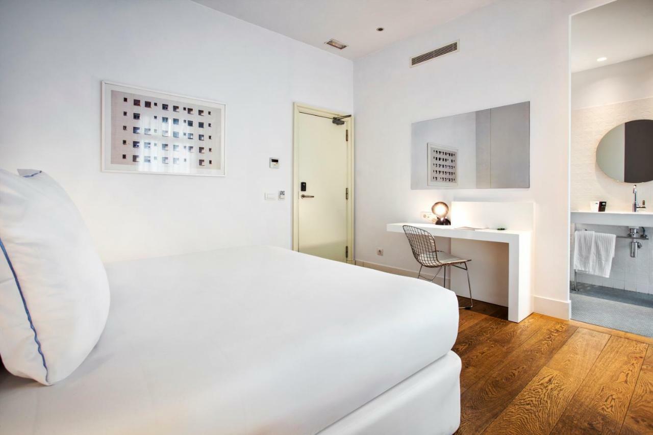 One Shot Prado 23 Madrid