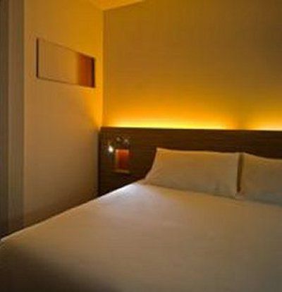Travelodge Torrelaguna Hotel Madrid