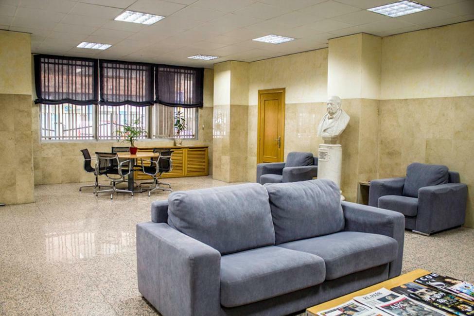 Residencia Universitaria Gómez Pardo *