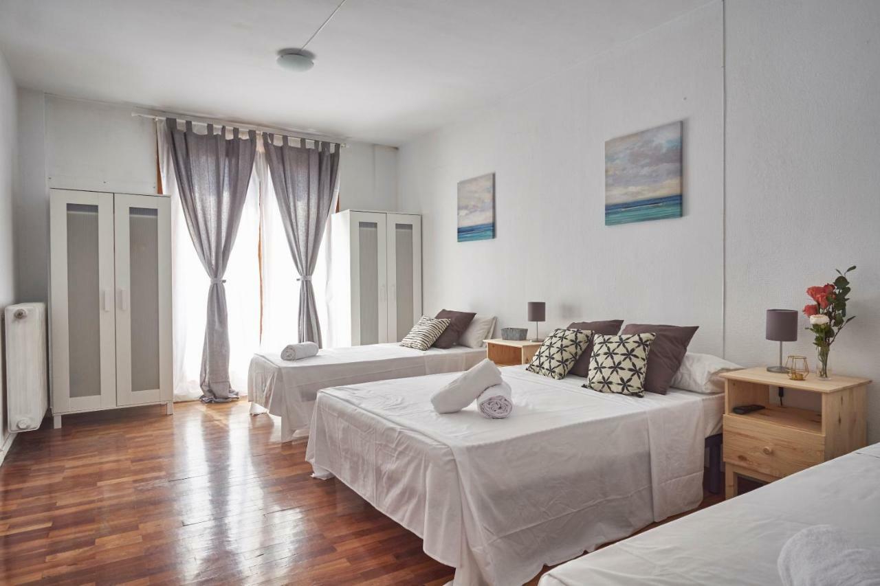 Bed and breakfast Gran Via Valverde & Parking