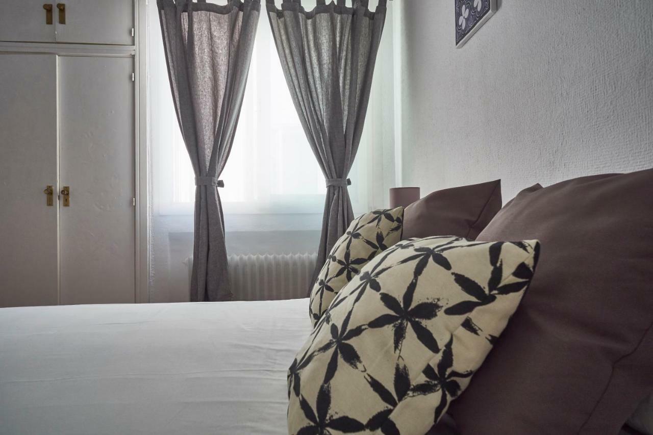 Gran Via Valverde & Parking Bed and breakfast *