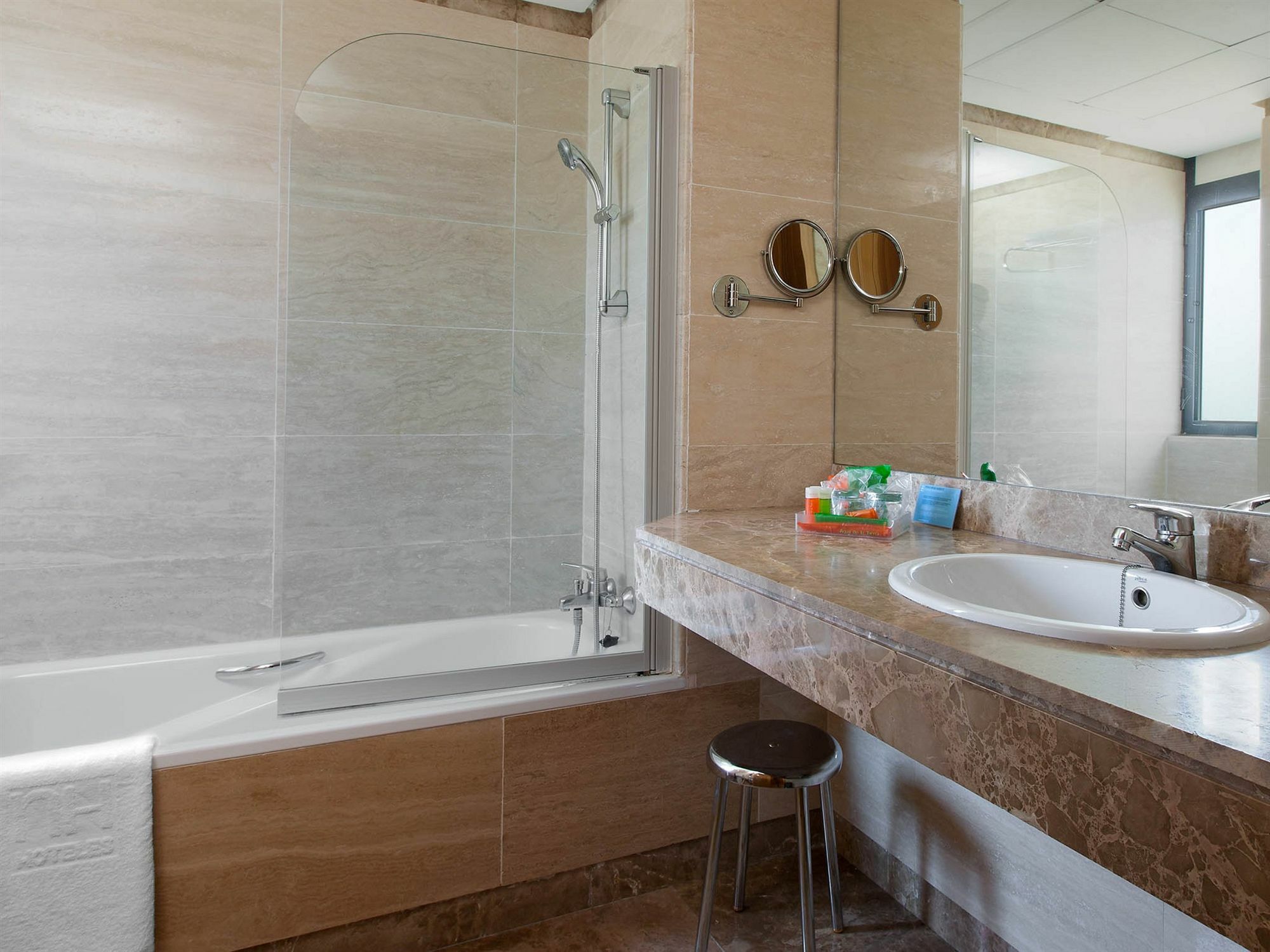 Apartahotel Th La Florida Madrid