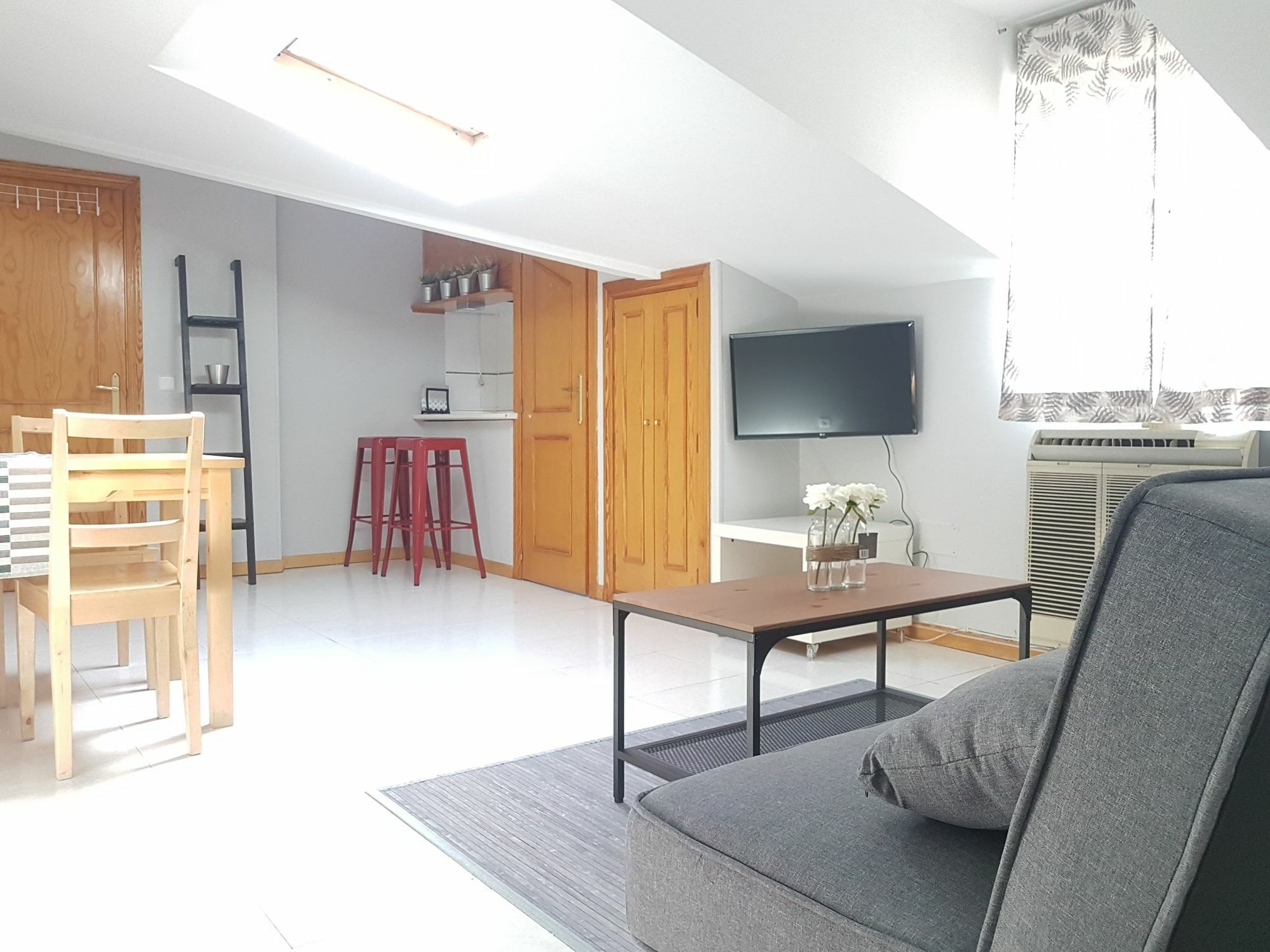 Apartamento Barcelo 1 - Tribunal Madrid