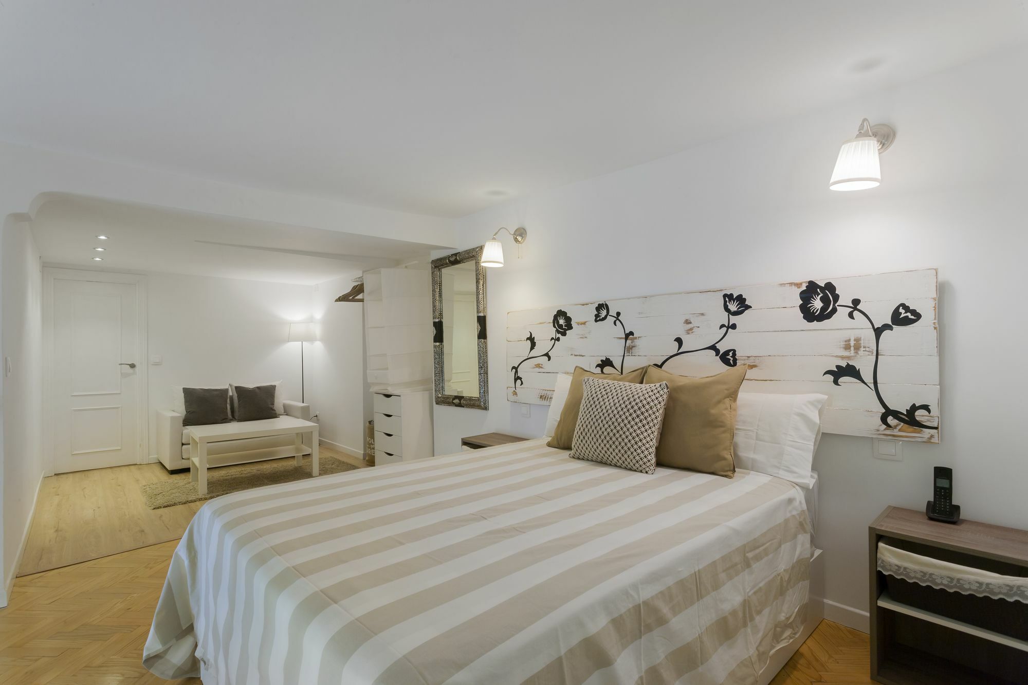 Dobo Plaza Mayor Exclusive Apartamento *