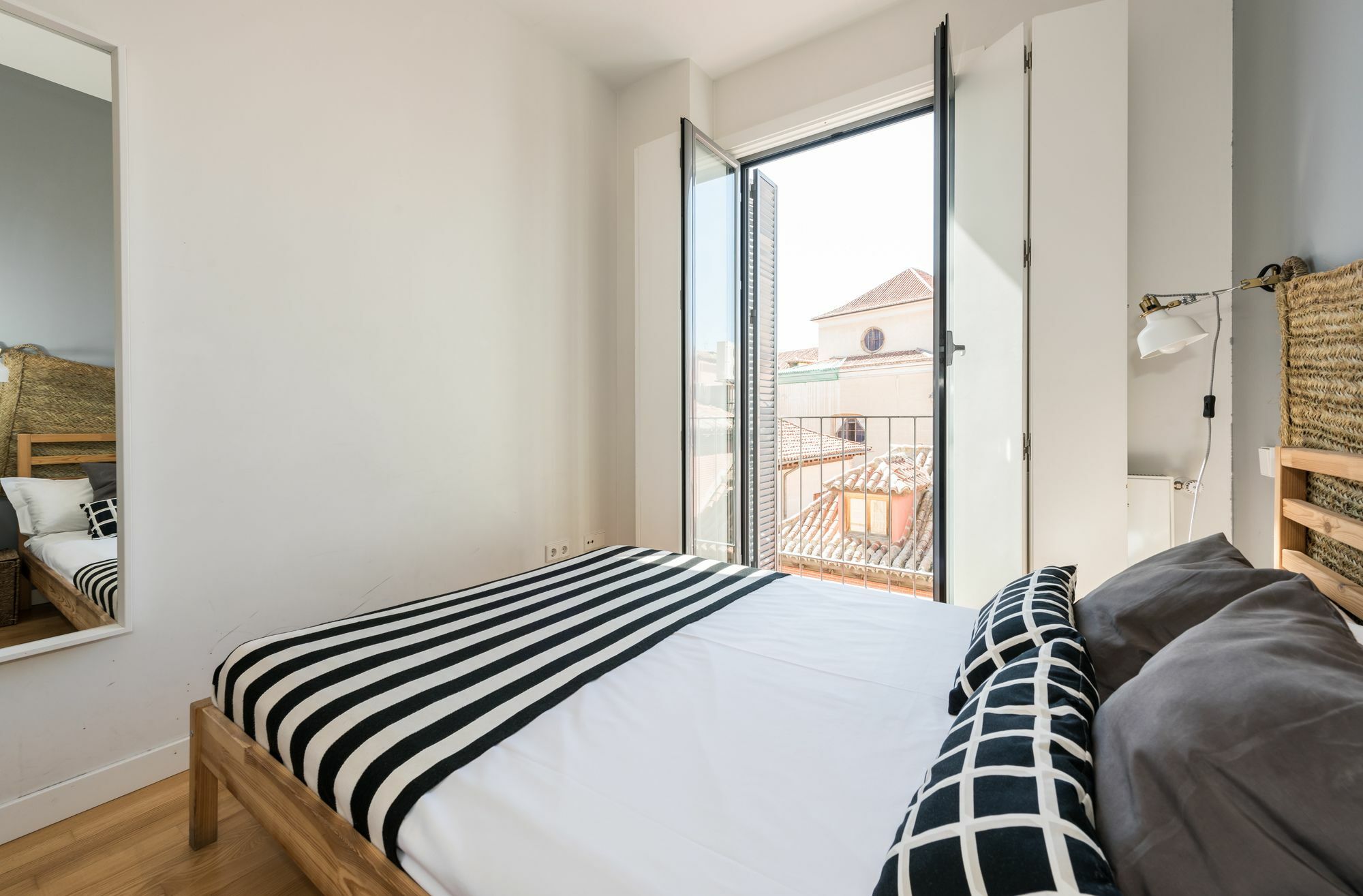 Apartamento Smartrental Puerta Del Sol Madrid