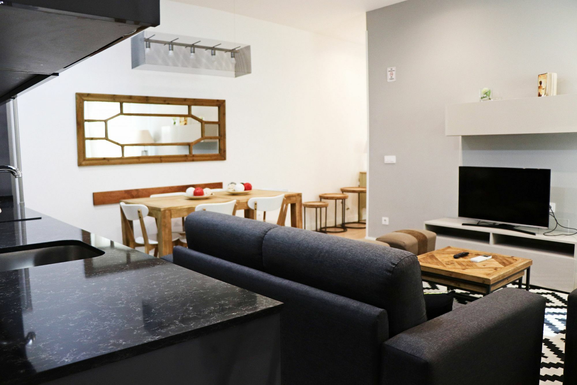 Apartamento Apto. De Diseno Puerta Del Sol 7
