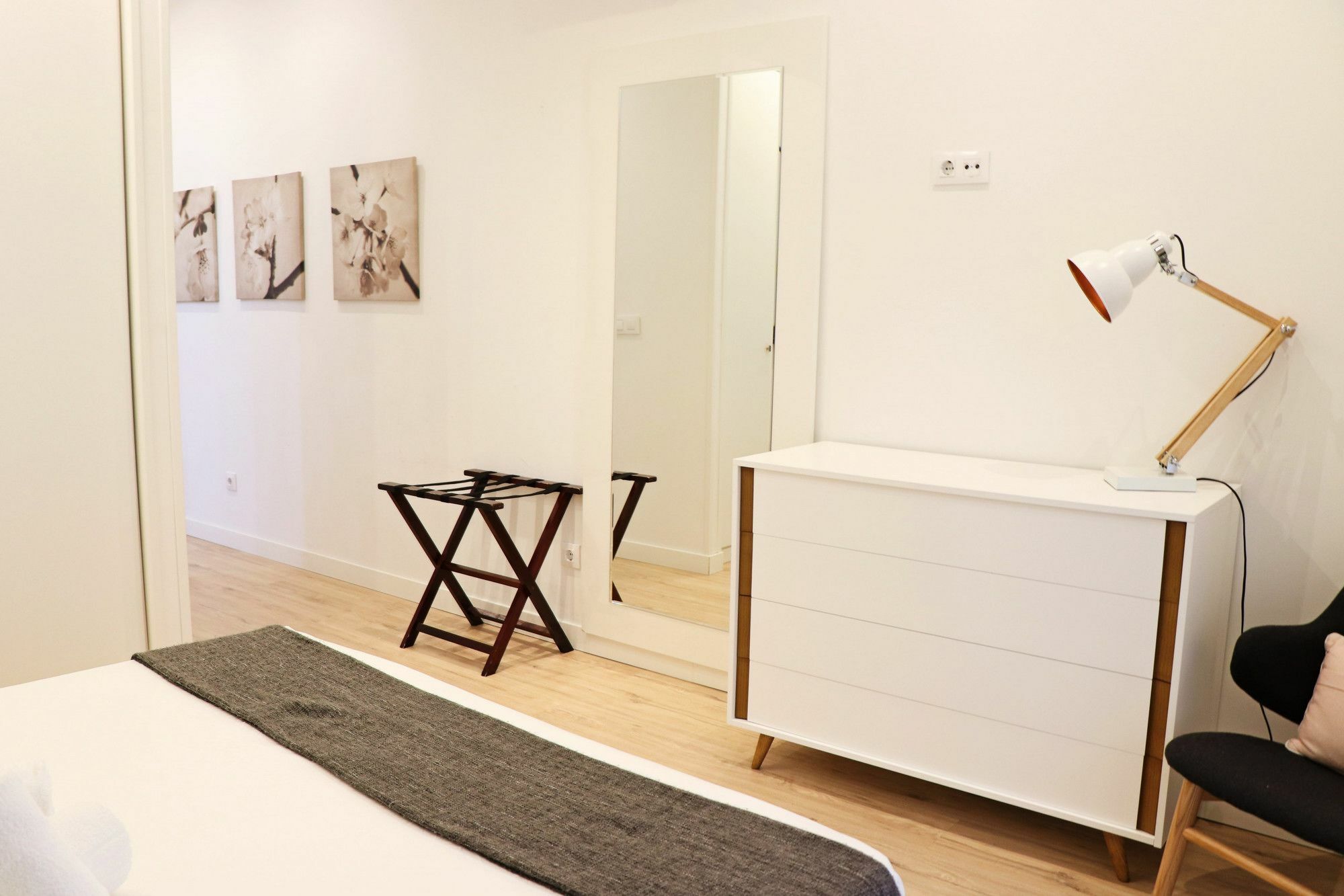 Apto. De Diseno Puerta Del Sol 7 Apartamento *