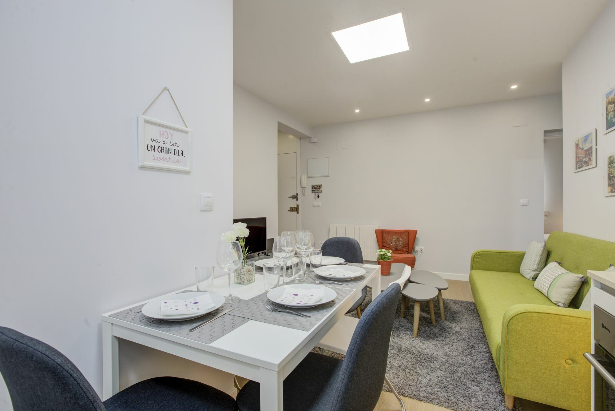 Apartamento Cozy 2 Bedroom In Conde Duque