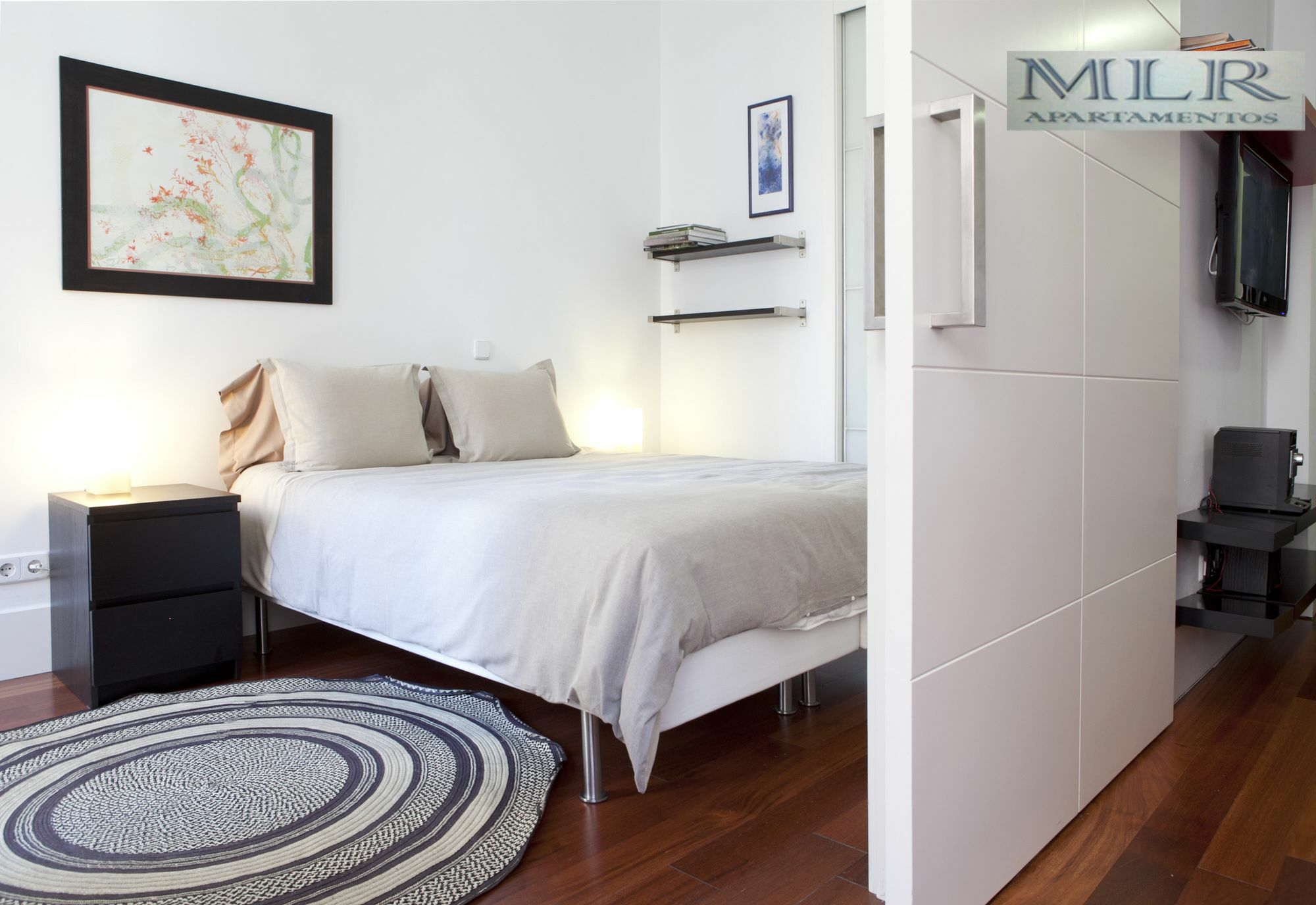Modern Flats In Justicia By Allo Housing