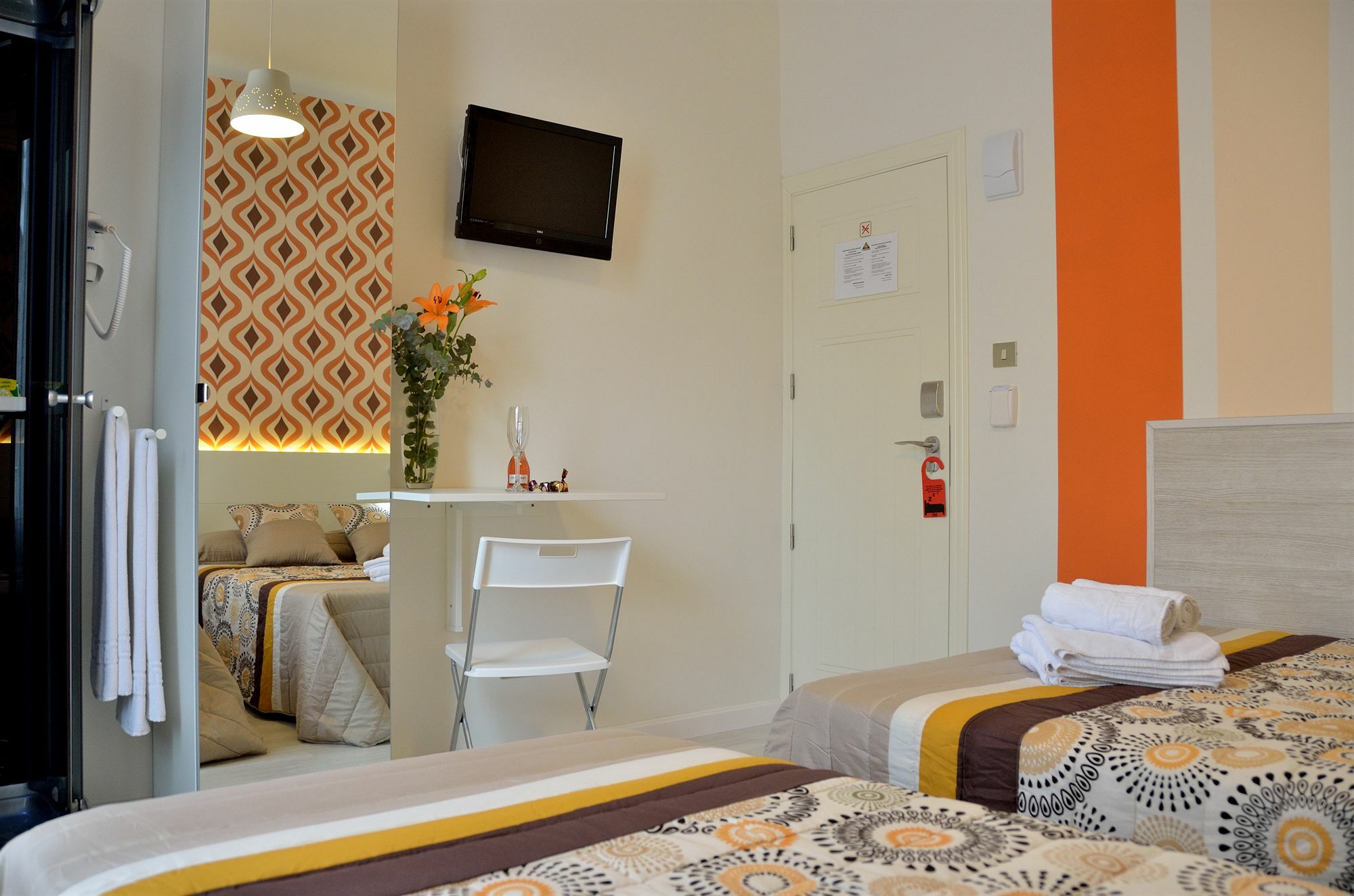 Far Plaza Mayor Hostal Madrid