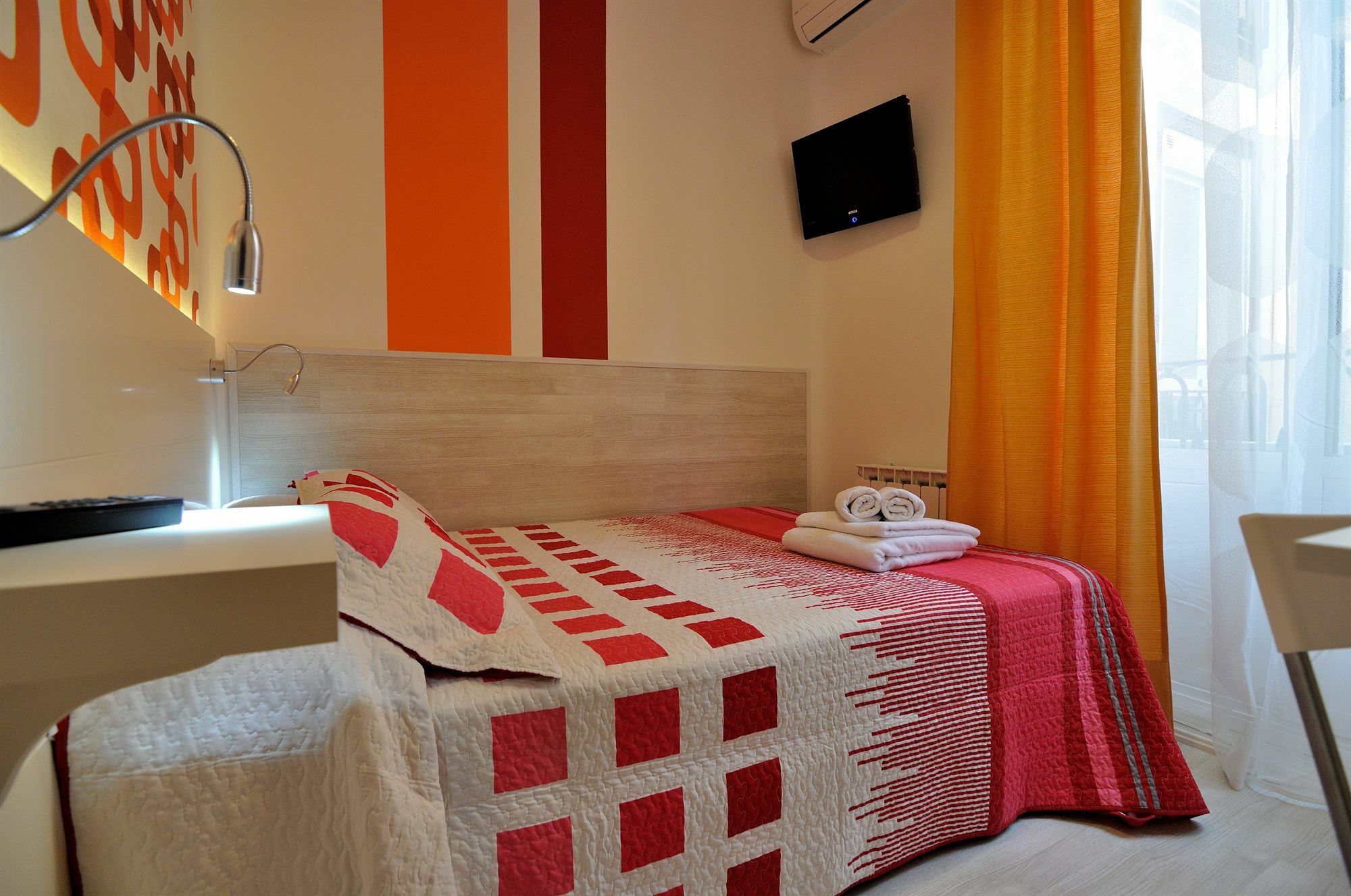 Hostal Far Plaza Mayor