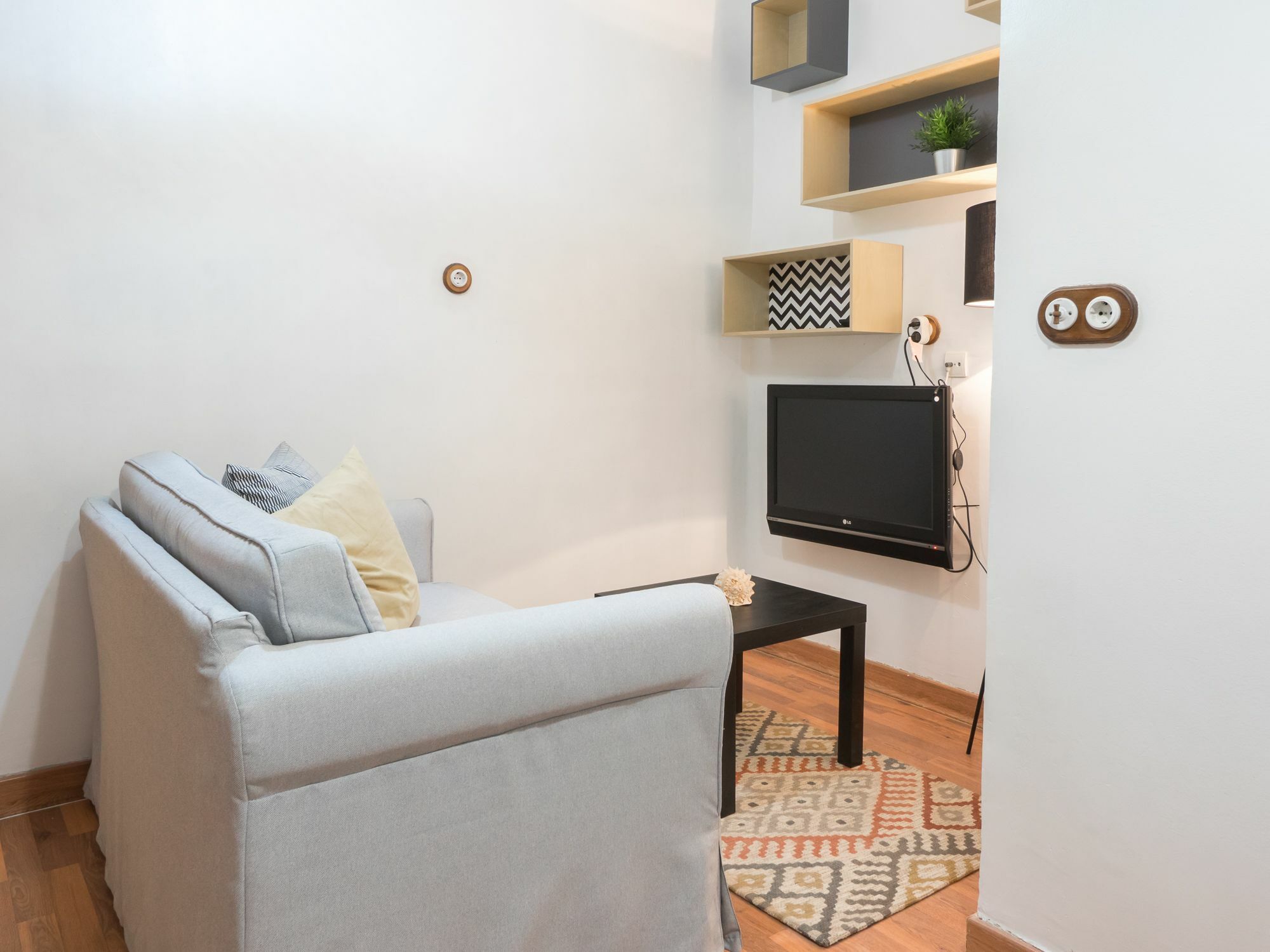 To Rent Augusto Figueroa Apartamento Madrid