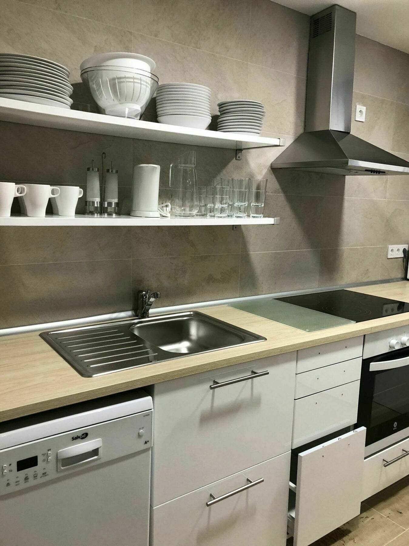 Piso En Edificio Barroco Madrid. Apartamento *