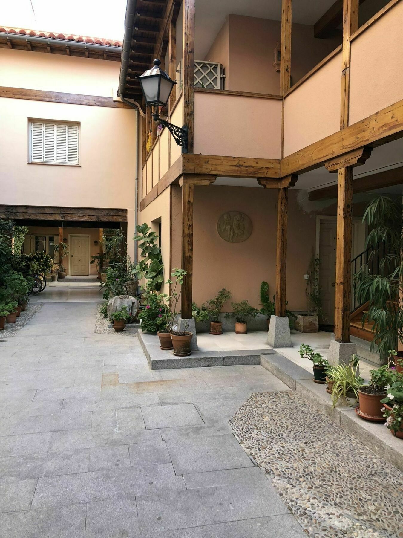 Apartamento Piso En Edificio Barroco Madrid. Madrid