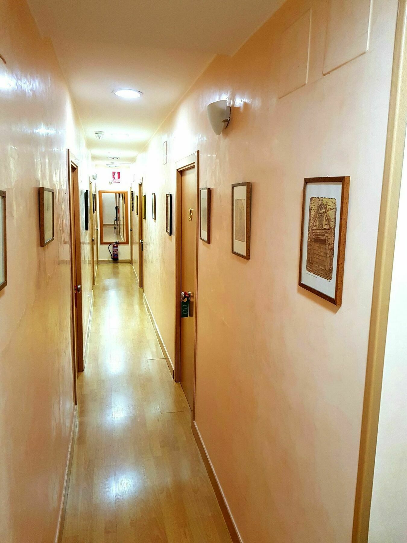 Hotel Naranjos