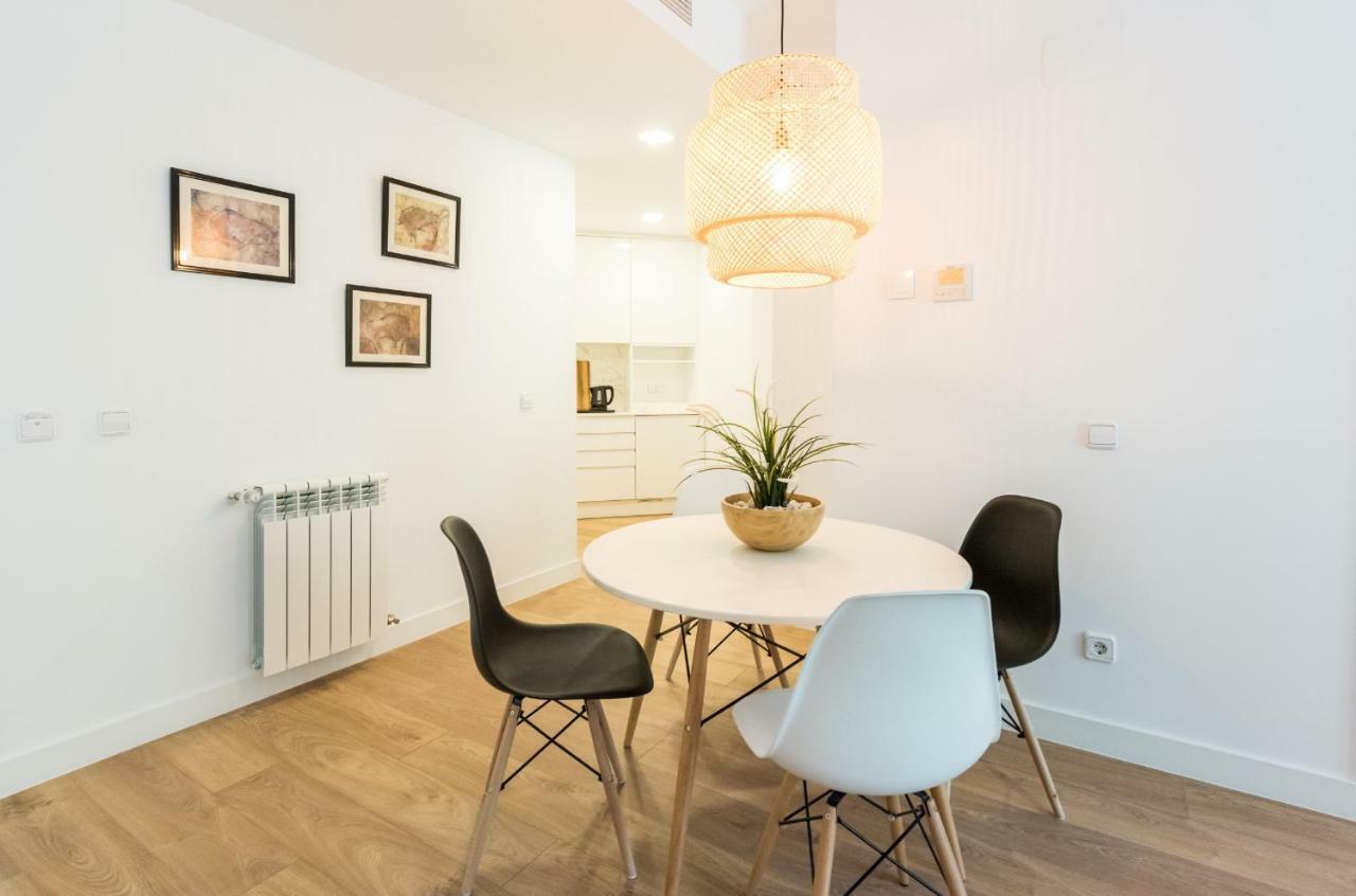 Plaza De Espana Skyline Apartment Madrid