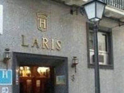 Hotel Laris