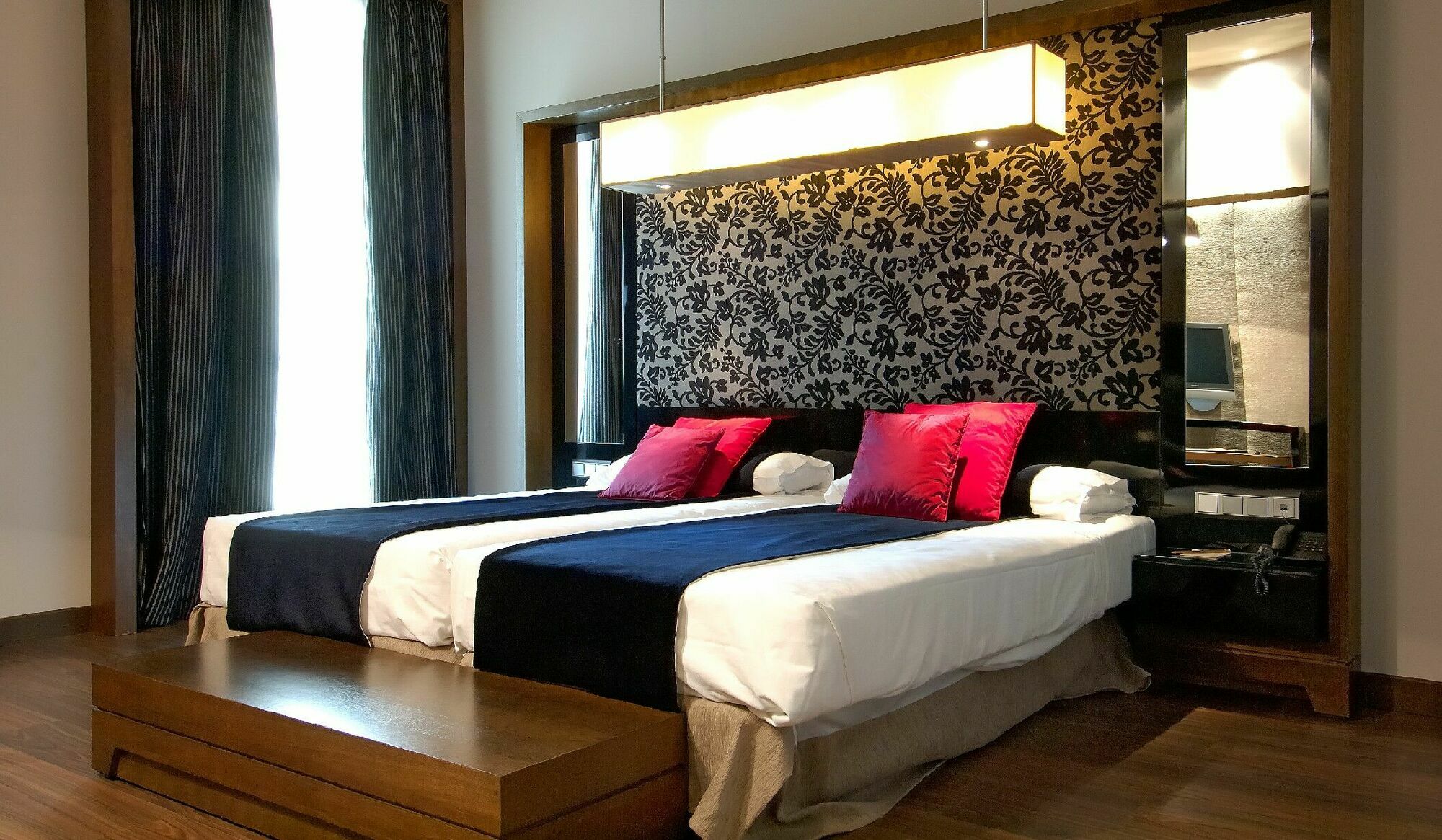 Vincci Soho Hotel 4*