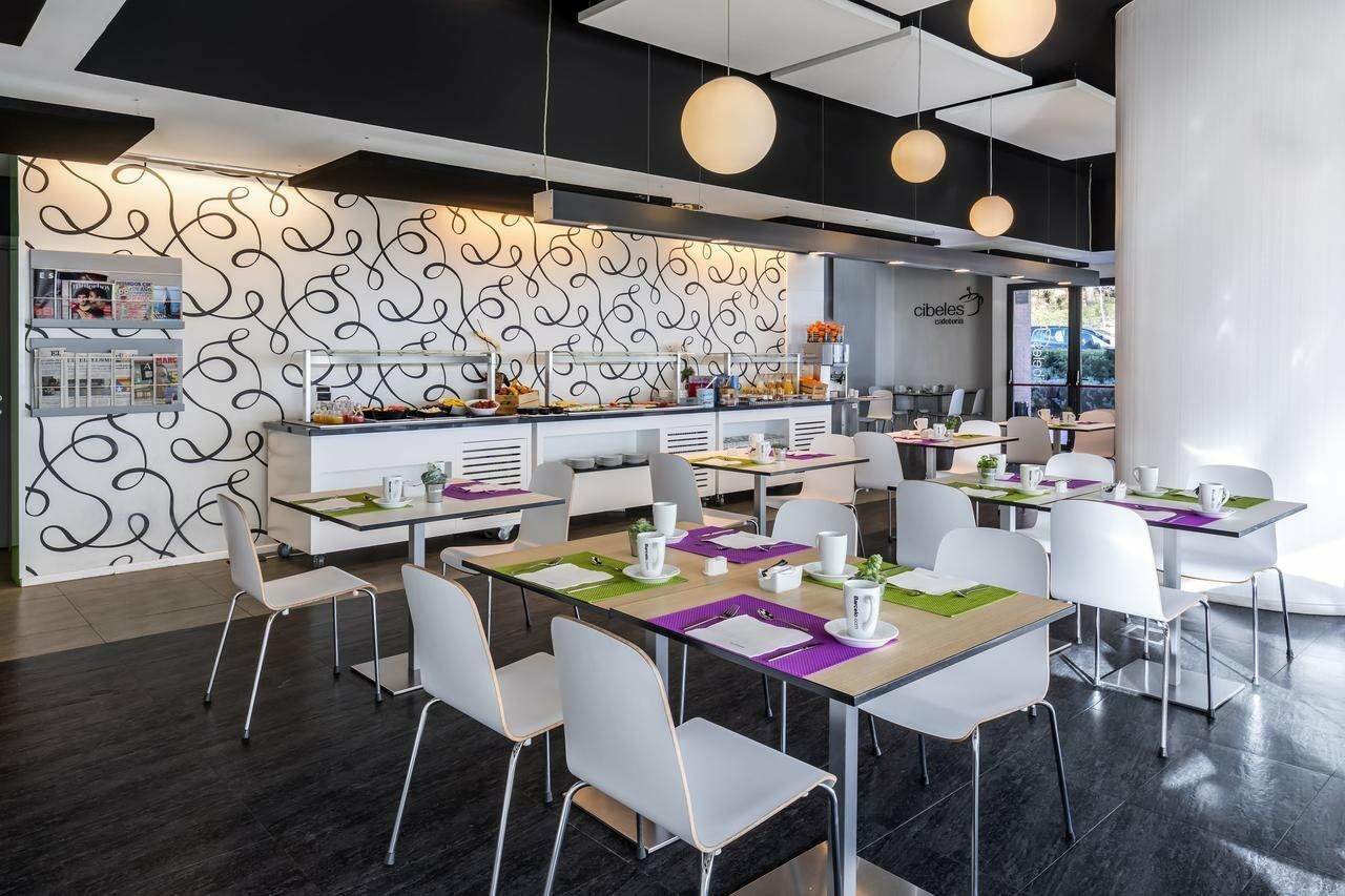 Occidental Castellana Norte Hotel 4*