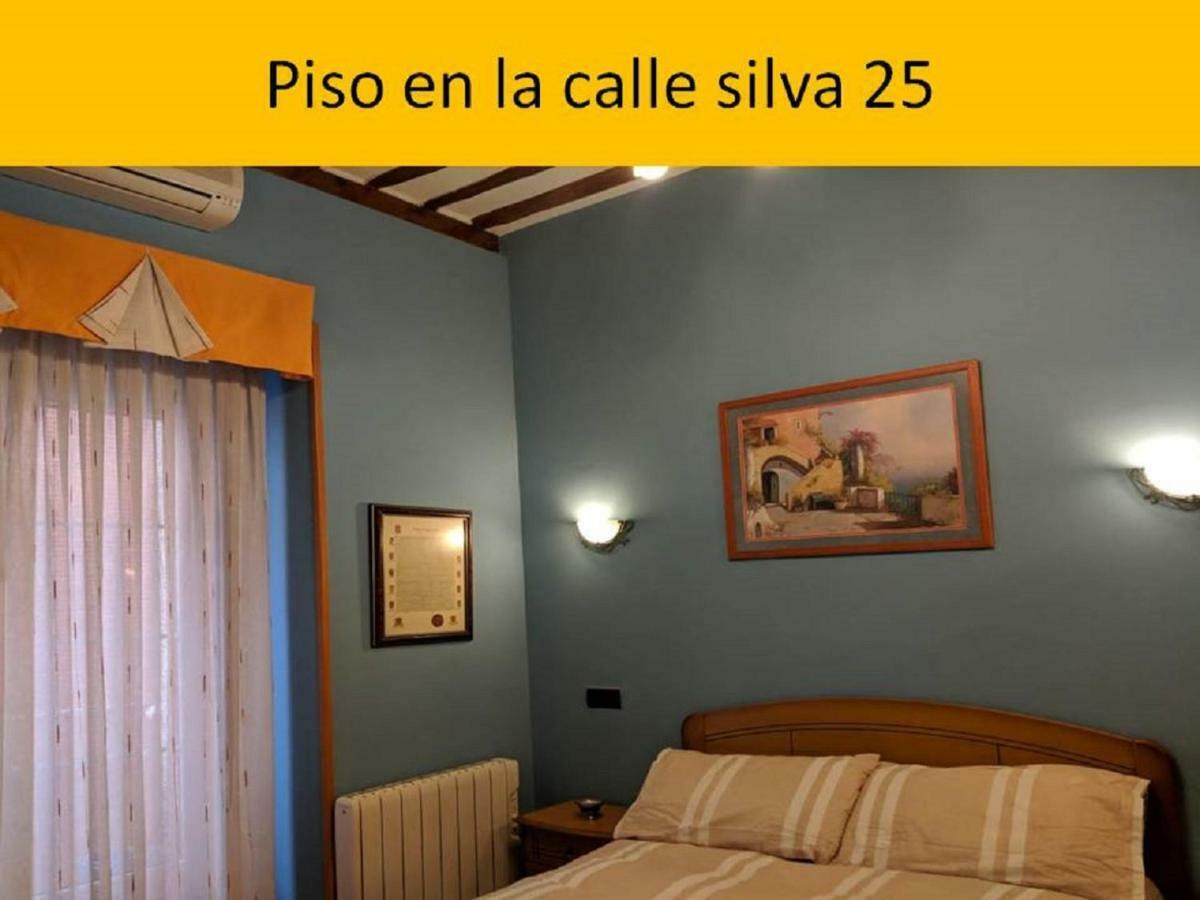 Apartamento Metro Callao Calle De Silva Madrid