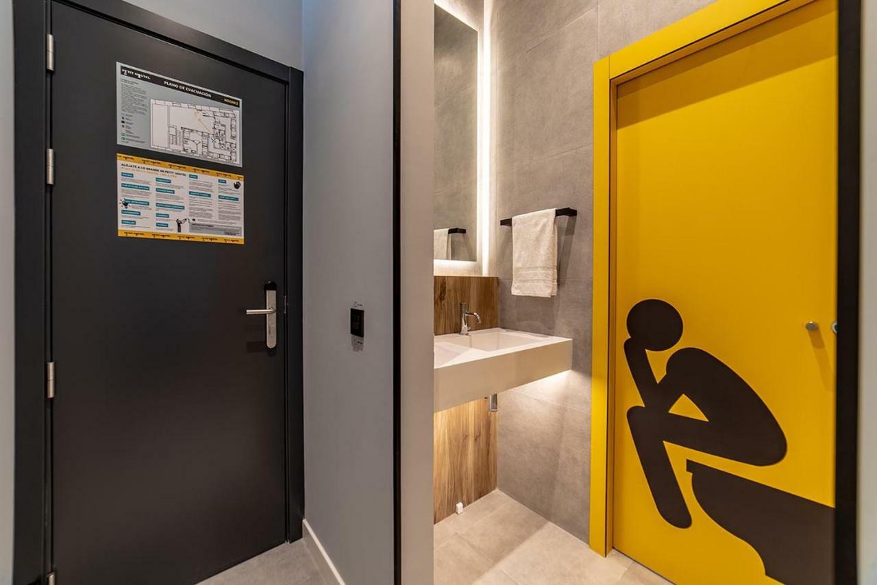 Petit La Latina (adults Only) Hostal