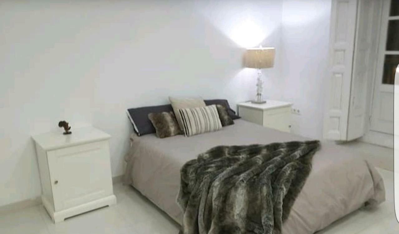 Apartamento Tres Cruces Madrid