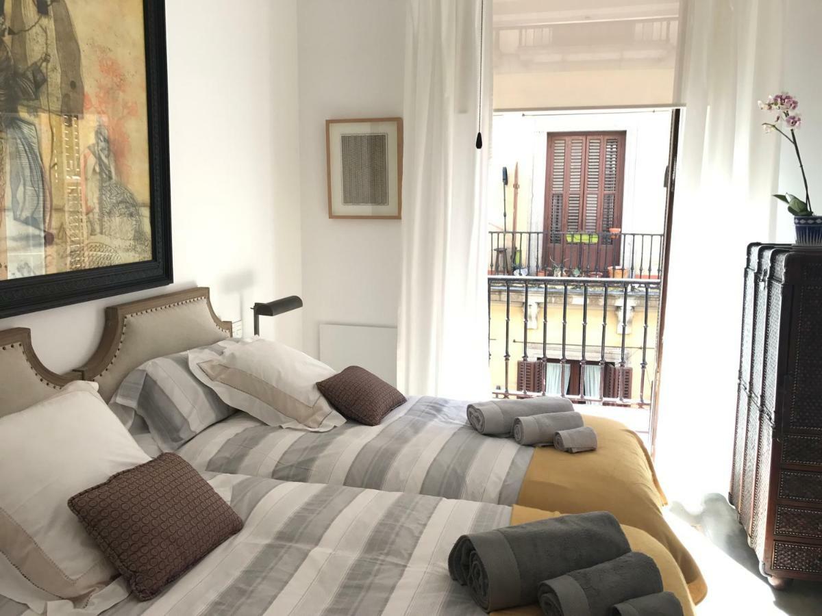 El Sitio De Adrian *