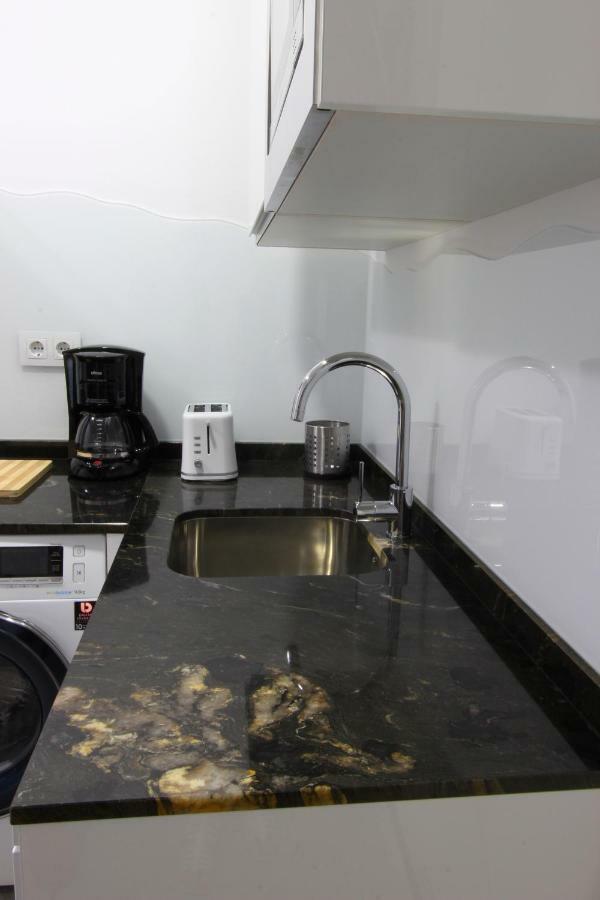 Alma Apartment *