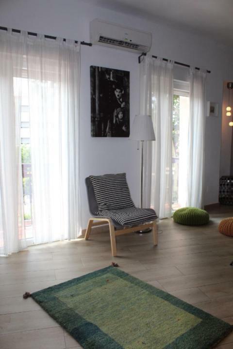 Ronda De Segovia Apartamento *