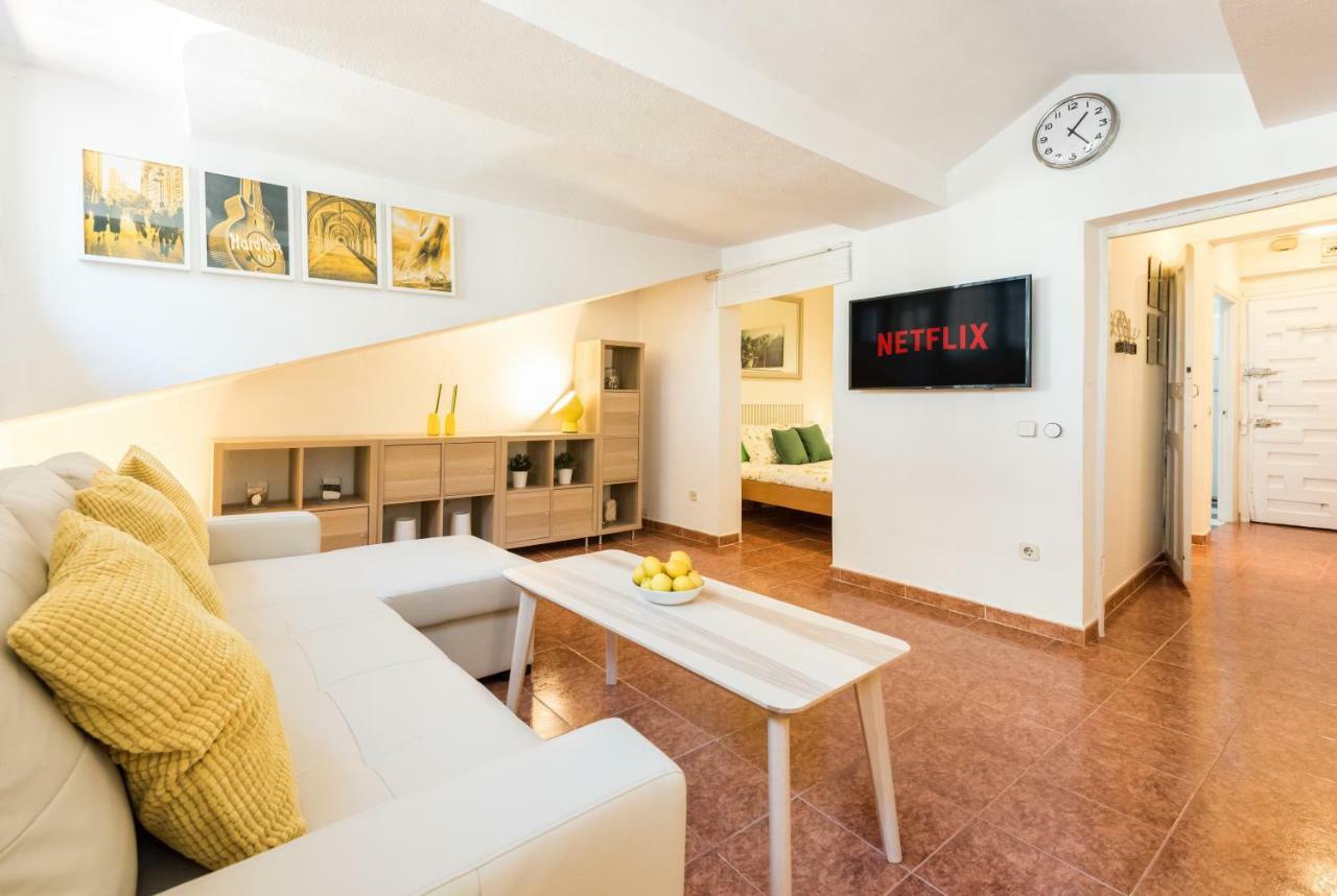Living Plaza Mayor 2 Apartamento *