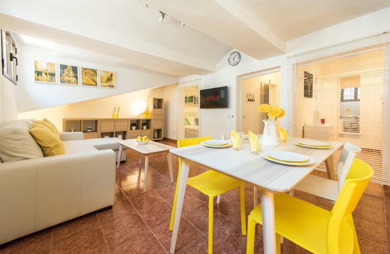 Apartamento Living Plaza Mayor 2 *