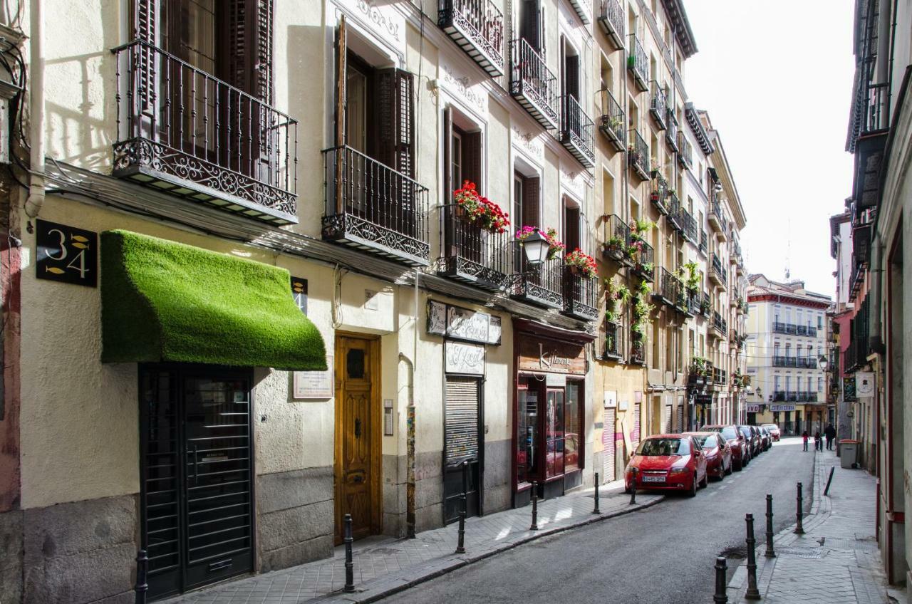 Tres Peces, 34 Apartamento