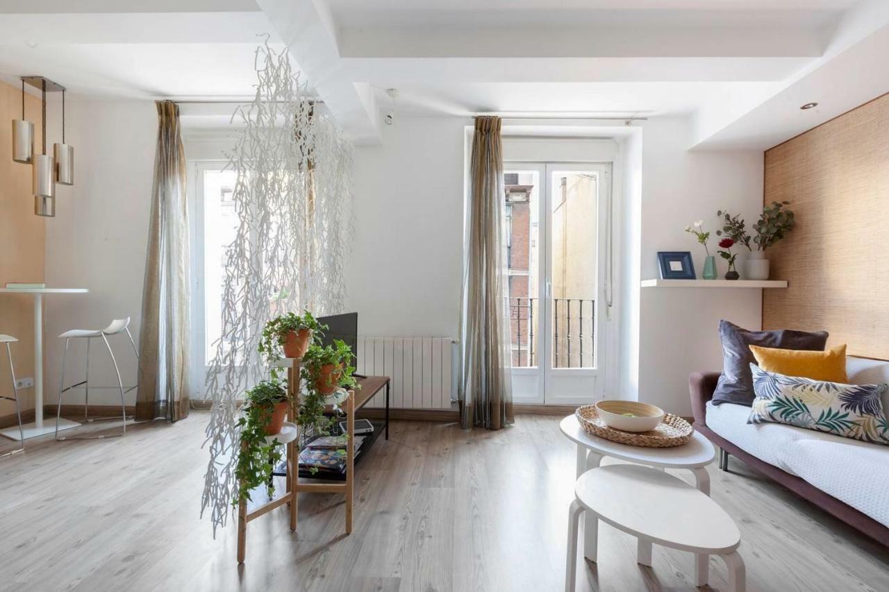 En Palacio Casa Entera Con Dos Apartamento