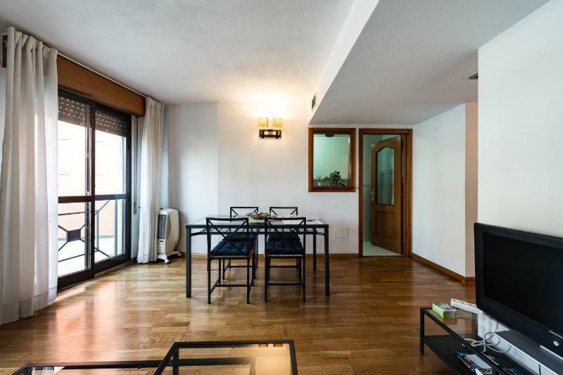 Prado Museum Air Apartment *