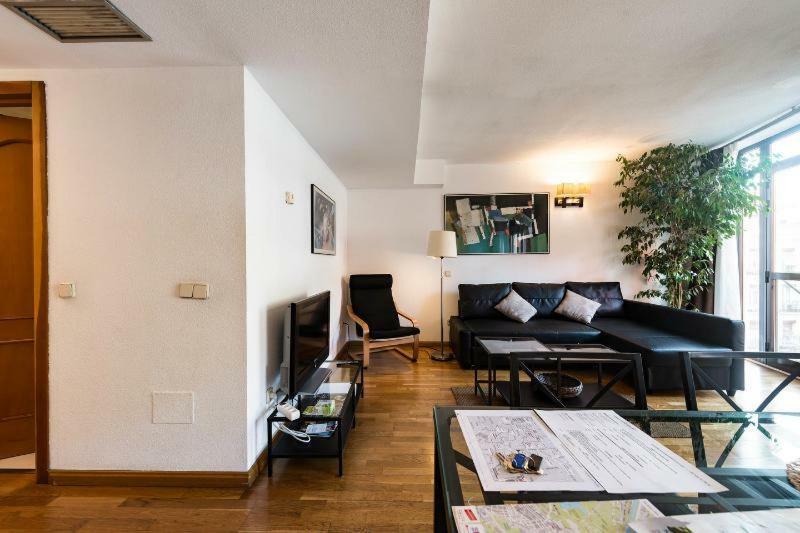 Prado Museum Air Apartamento