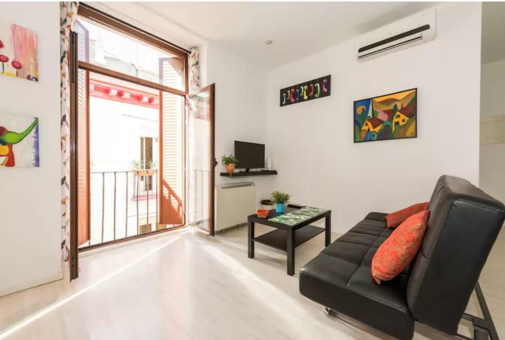 Apartamento Cozy For Couples In The Heart Of Madrid