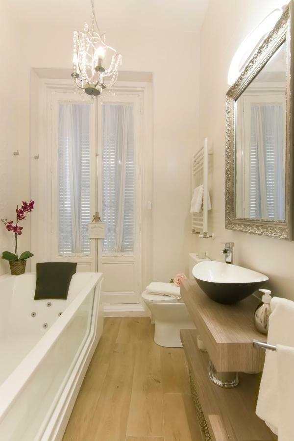 Sol Luxury Suites * Madrid