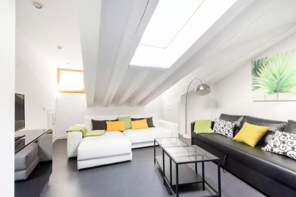 Cute In The Heart Of Apartamento Madrid