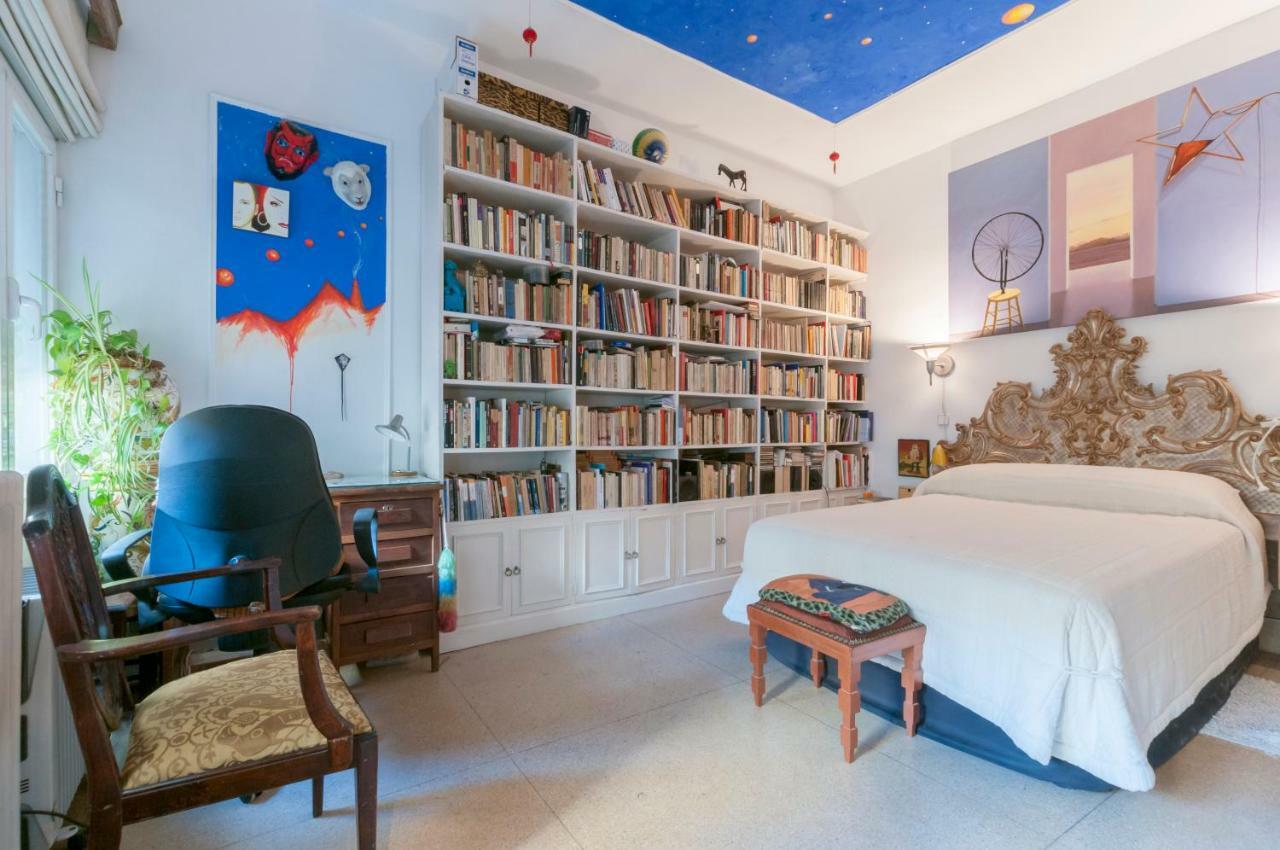 Malasaña. La Casa Del Artista Apartamento