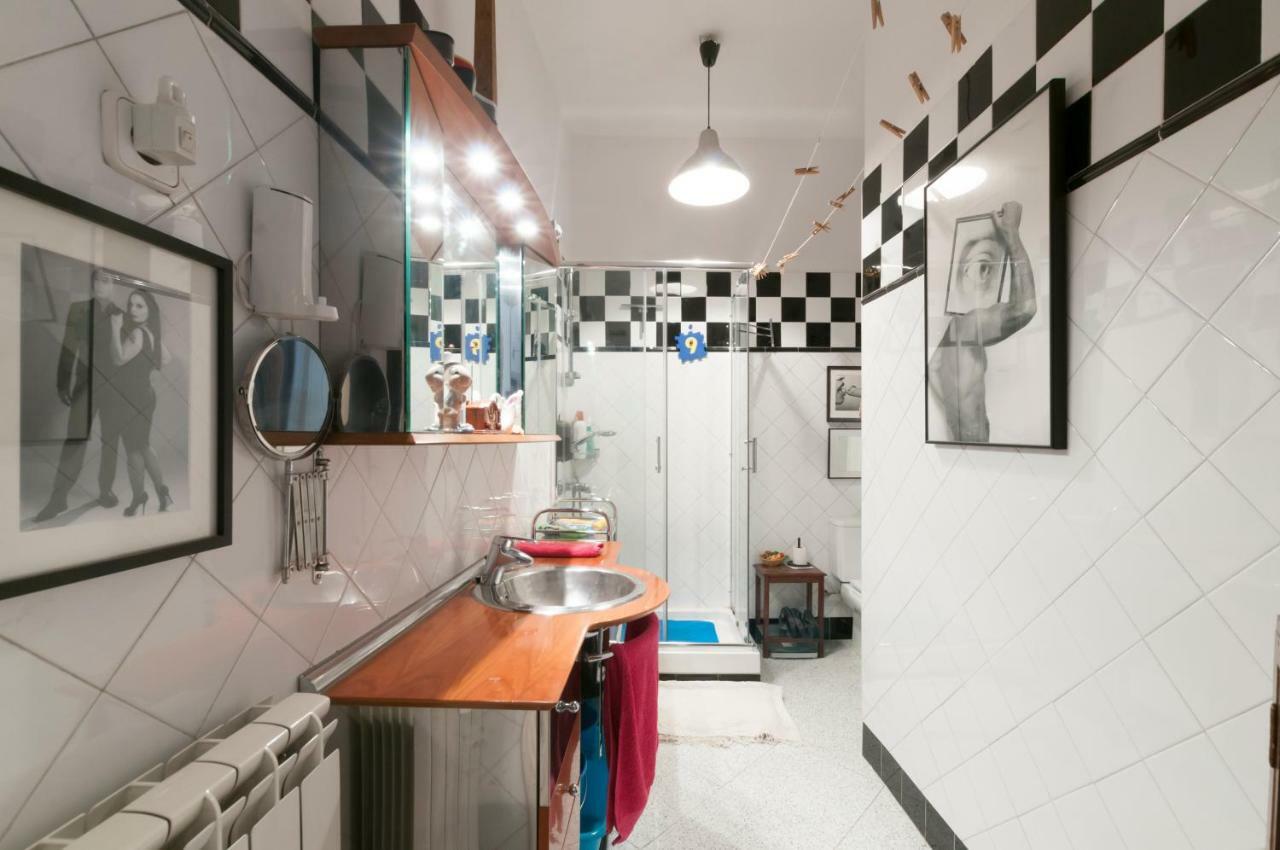 Malasaña. La Casa Del Artista Apartamento
