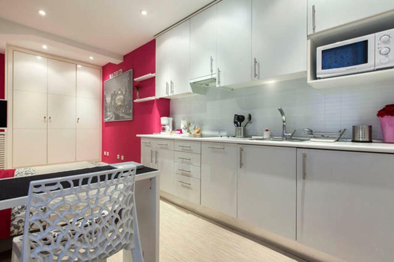 Estudio En Calle Gravina - Chueca Apartamento