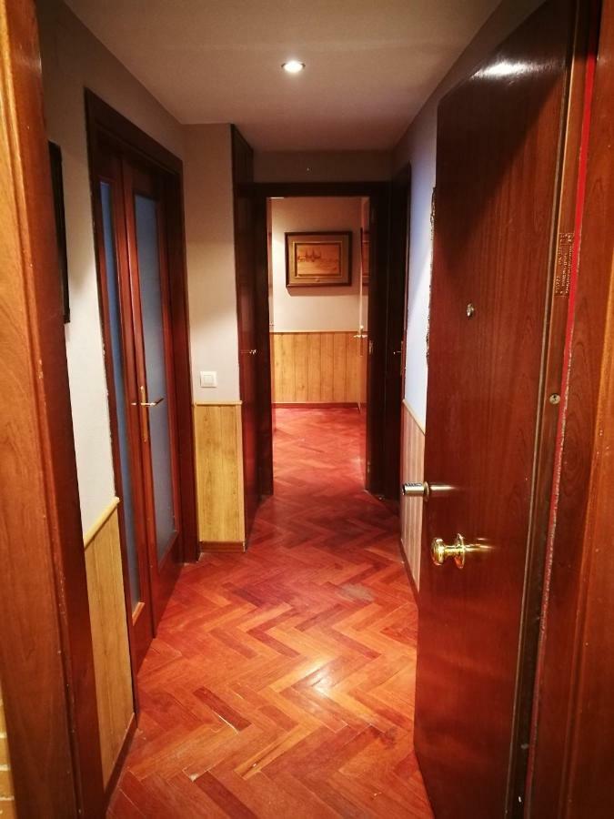 Torr En Caja Mágica - * Madrid