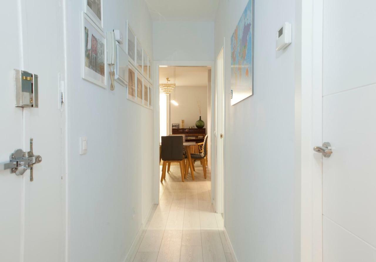Apartamento Elegante Y Espacioso, Junto A La Plaza Mayor *